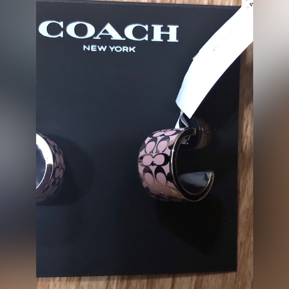Coach silver plated pink monogram half moon stud earrings‎ NEW - Picture 4 of 8